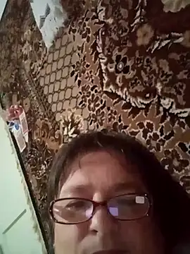 Snapshot of MilaCold5443 chatting on December 3, 6:21 am MilaCold5443 online show from December 3, 6:21 am