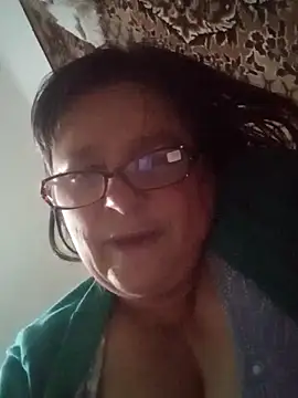 Snapshot of MilaCold5443 chatting on December 5, 4:47 pm MilaCold5443 online show from December 5, 4:47 pm