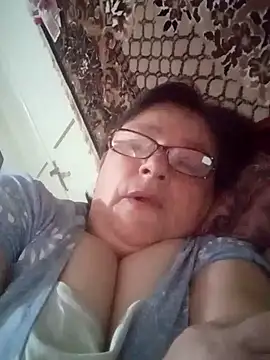 MilaCold5443 online show from April 14, 4:40 am