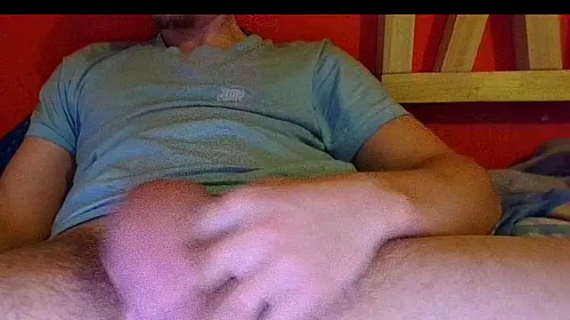 Snapshot of max38678 chatting on February 16, 11:28 am max38678 online show from February 16, 11:28 am