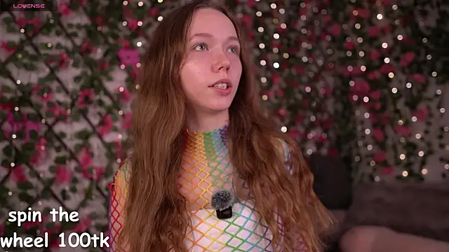 Petite Polly online show from December 17, 6:03 pm