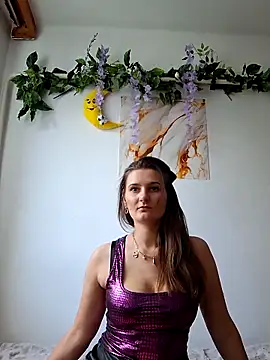 Nika aa online show from May 24, 2:44 pm