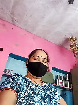 Snapshot of Ut_kanchna chatting on October 9, 11:08 am Ut kanchna online show from October 9, 11:08 am