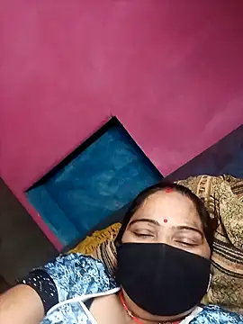 Snapshot of Ut_kanchna chatting on October 12, 12:31 am Ut kanchna online show from October 12, 12:31 am