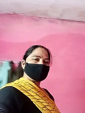 Snapshot of Ut_kanchna chatting on October 12, 12:37 pm Ut kanchna online show from October 12, 12:37 pm