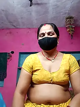 Snapshot of Ut_kanchna chatting on October 15, 11:43 am Ut kanchna online show from October 15, 11:43 am