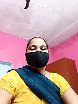 Snapshot of Ut_kanchna chatting on October 20, 10:49 am Ut kanchna online show from October 20, 10:49 am