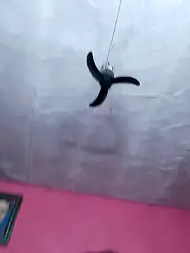 Snapshot of Ut_kanchna chatting on October 21, 12:11 am Ut kanchna online show from October 21, 12:11 am