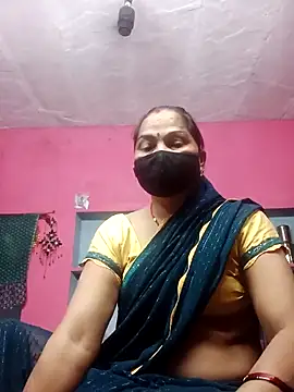 Snapshot of Ut_kanchna chatting on October 25, 10:59 pm Ut kanchna online show from October 25, 10:59 pm