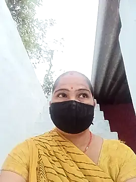 Snapshot of Ut_kanchna chatting on October 29, 12:18 pm Ut kanchna online show from October 29, 12:18 pm