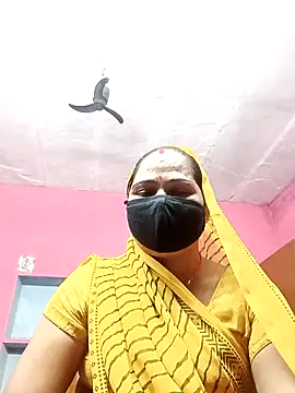 Snapshot of Ut_kanchna chatting on November 1, 2:19 pm Ut kanchna online show from November 1, 2:19 pm