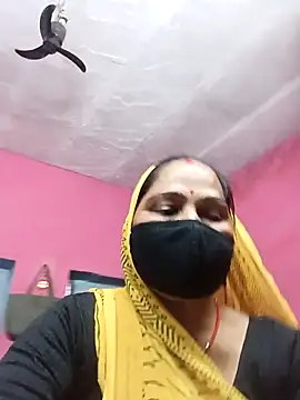 Snapshot of Ut_kanchna chatting on November 8, 1:11 pm Ut kanchna online show from November 8, 1:11 pm