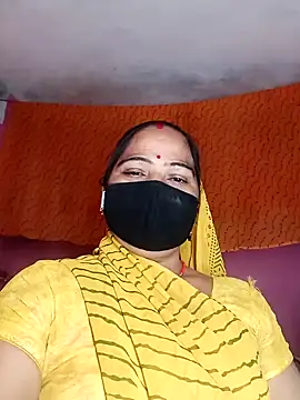 Snapshot of Ut_kanchna chatting on November 11, 1:44 pm Ut kanchna online show from November 11, 1:44 pm