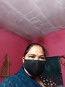 Snapshot of Ut_kanchna chatting on November 19, 9:37 pm Ut kanchna online show from November 19, 9:37 pm