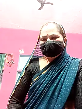 Snapshot of Ut_kanchna chatting on November 22, 9:58 pm Ut kanchna online show from November 22, 9:58 pm