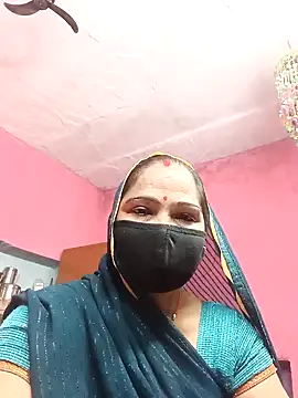 Snapshot of Ut_kanchna chatting on November 27, 6:37 am Ut kanchna online show from November 27, 6:37 am