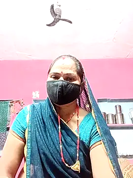 Snapshot of Ut_kanchna chatting on December 1, 10:26 pm Ut kanchna online show from December 1, 10:26 pm