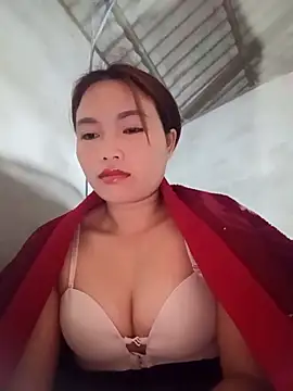 Rabbit-small online show from November 21, 4:16 pm