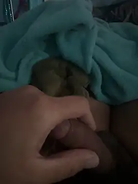 Snapshot of Steven-1989 chatting on December 1, 7:08 pm Steven-1989 online show from December 1, 7:08 pm