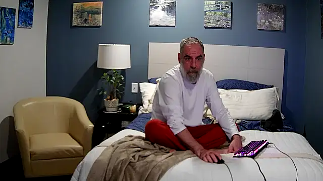 Snapshot of Fuck-Buddy-4U chatting on October 13, 2:28 pm Fuck-Buddy-4U online show from October 13, 2:28 pm