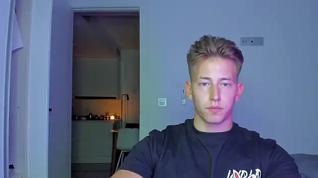 find0m master online show from December 17, 10:38 pm