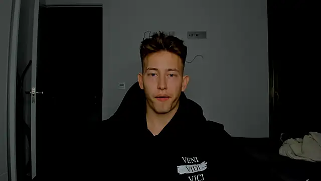 find0m master online show from February 25, 11:25 pm