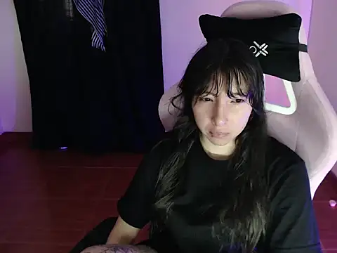 Snapshot of scarlethgasaiyuno chatting on October 15, 1:22 pm scarlethgasaiyuno online show from October 15, 1:22 pm