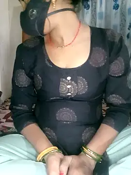 Sexy Riya Bhabhi online show from November 14, 5:00 pm