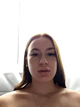 MayaGlow online show from November 10, 6:01 am