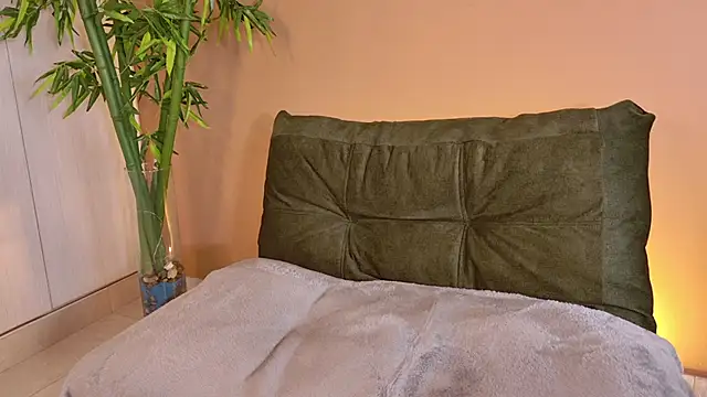 CherryCurl  online show from November 25, 4:18 pm