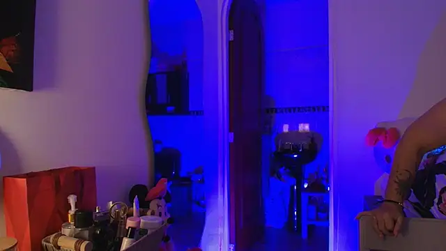 Rosee smith  online show from November 8, 1:39 am