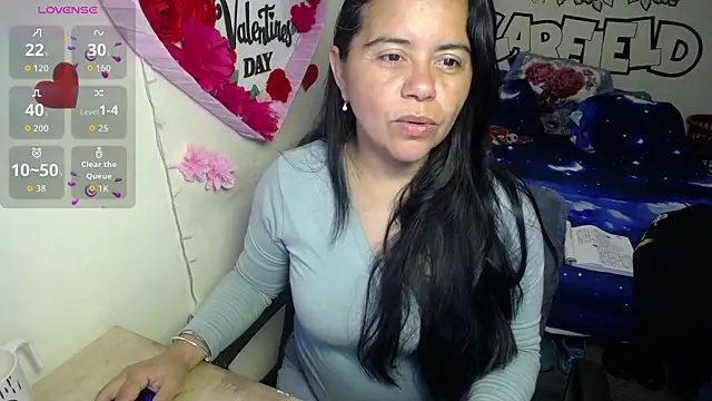 Miss  kendra  online show from April 10, 11:26 am