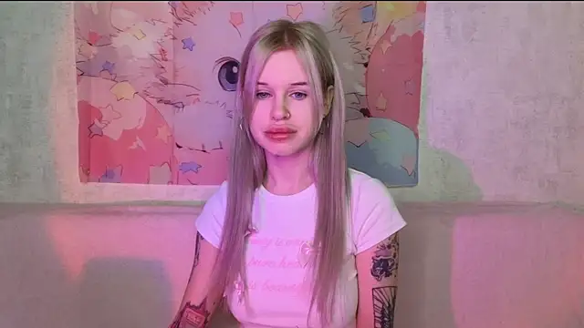 Snapshot of HoneyGold_ chatting on November 30, 4:16 am HoneyGold online show from November 30, 4:16 am