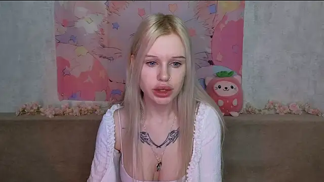 Snapshot of HoneyGold_ chatting on January 12, 4:29 am HoneyGold online show from January 12, 4:29 am