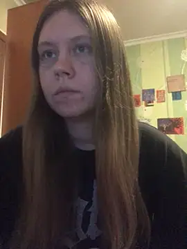 LunaVirelle online show from March 23, 8:35 pm