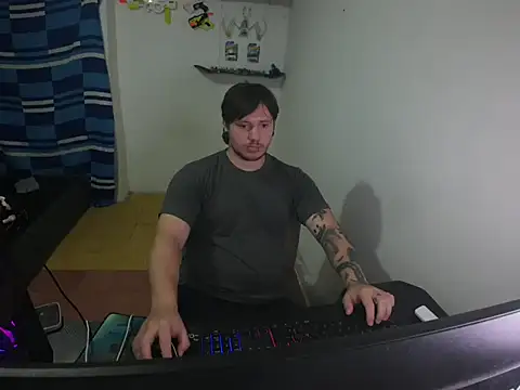 Skol 100802 online show from July 14, 2:27 am