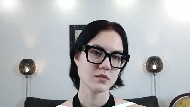 Marie Fitch online show from December 2, 10:49 pm