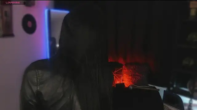 Snapshot of miiaa_stone chatting on October 20, 4:57 am miiaa stone online show from October 20, 4:57 am