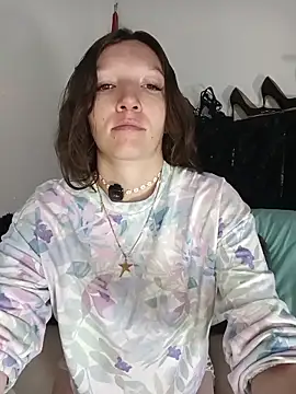 Lucy colee online show from March 15, 5:30 pm