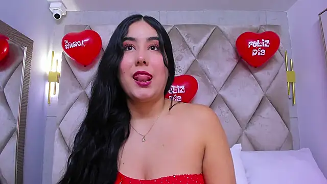 Snapshot of GabyParker_ chatting on February 14, 12:24 pm GabyParker online show from February 14, 12:24 pm