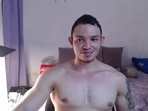 Snapshot of BigMontainsRock chatting on December 14, 6:52 am BigMontainsRock online show from December 14, 6:52 am