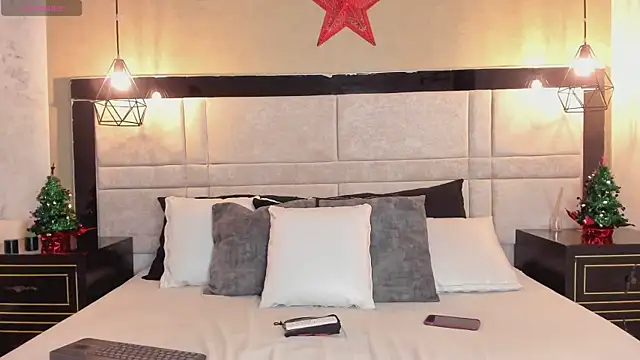 RousseWalker online show from December 4, 12:14 pm