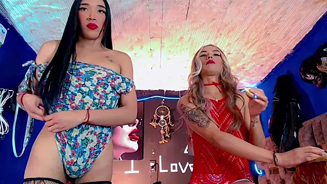 Snapshot of Sexy_Hottxxx chatting on November 20, 6:46 am Sexy Hottxxx online show from November 20, 6:46 am