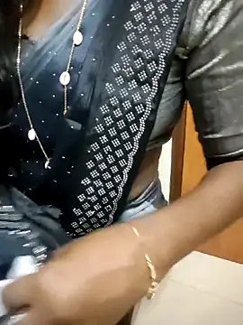 Tamilmallu-duskygirl03 online show from December 16, 7:19 pm