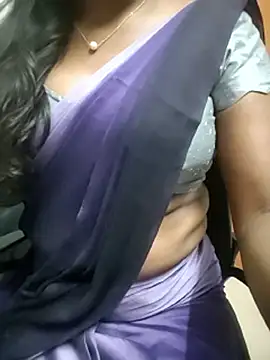 Tamilmallu-duskygirl03 online show from May 25, 7:09 pm