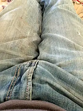 Snapshot of Beastyfuck chatting on November 11, 6:52 pm Beastyfuck online show from November 11, 6:52 pm