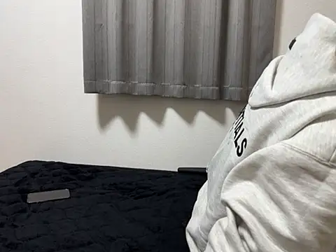 ODORI8300 online show from November 17, 1:28 pm