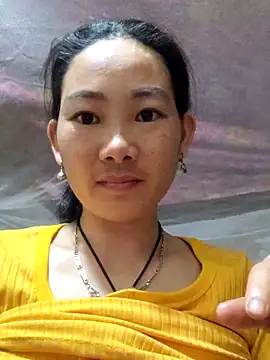 Snapshot of gio-thu chatting on April 18, 11:58 am gio-thu online show from April 18, 11:58 am