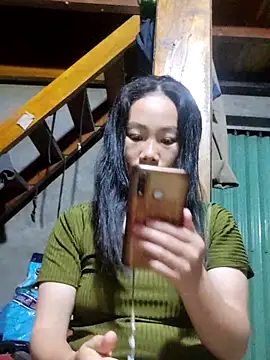 Snapshot of gio-thu chatting on July 1, 2:40 pm gio-thu online show from July 1, 2:40 pm