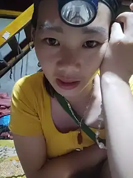 Snapshot of gio-thu chatting on July 19, 3:49 pm gio-thu online show from July 19, 3:49 pm